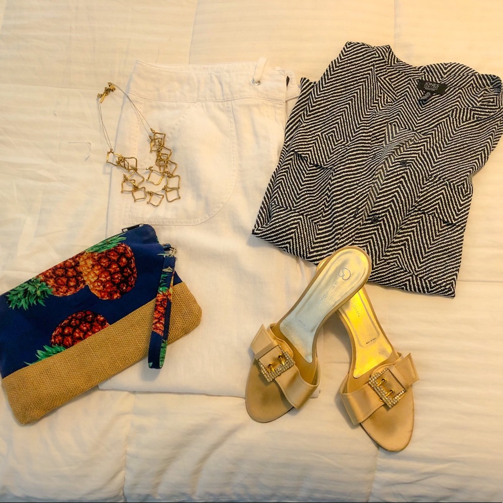 New Directions White Linen Pants size 14